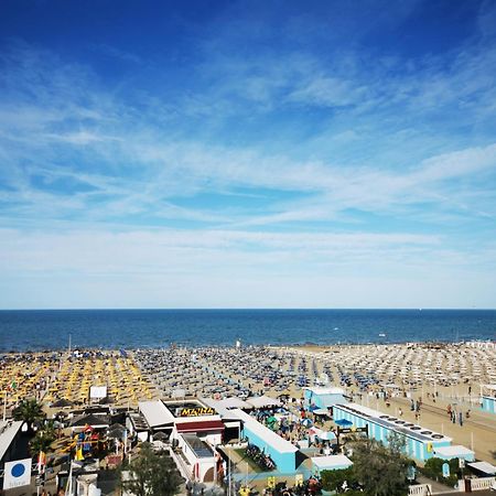 Hotel Audi Frontemare Rimini Ngoại thất bức ảnh