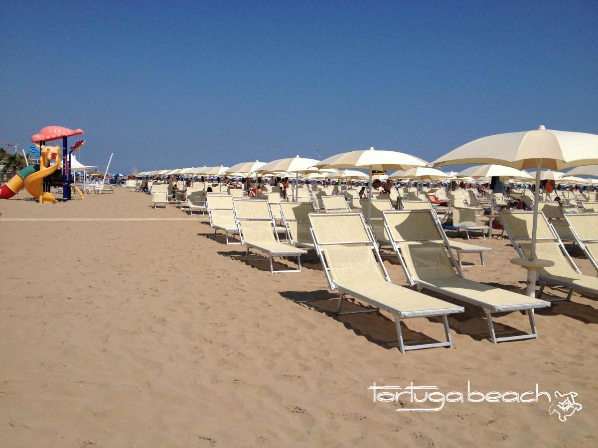 Hotel Audi Frontemare Rimini Ngoại thất bức ảnh