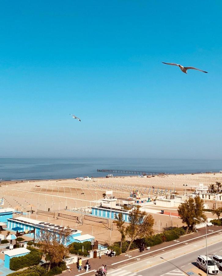 Hotel Audi Frontemare Rimini Ngoại thất bức ảnh