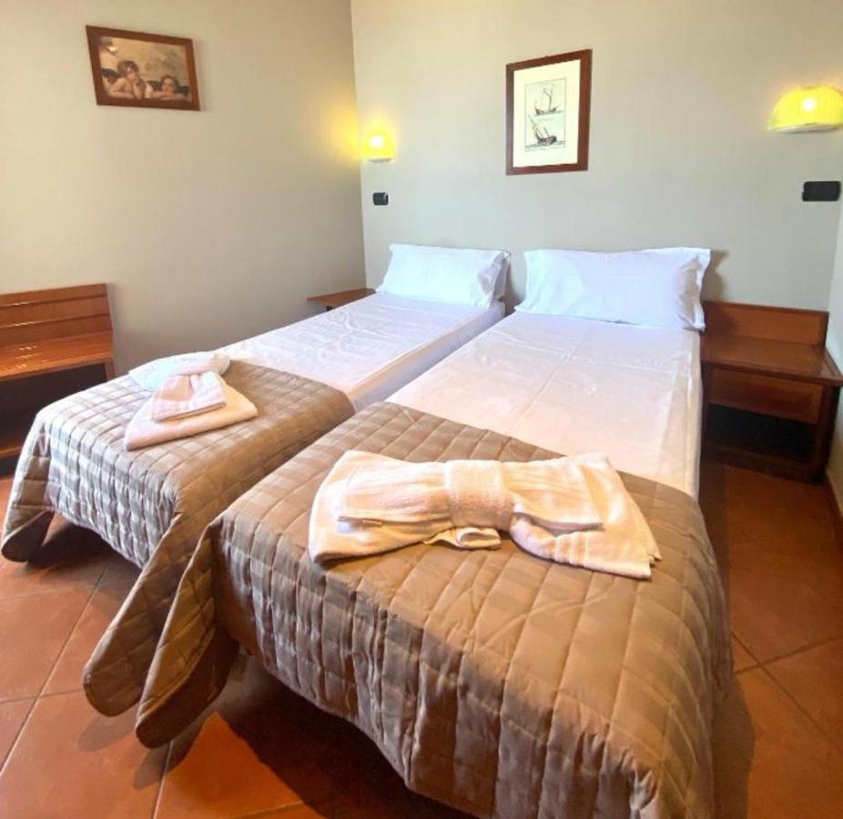 Hotel Audi Frontemare Rimini Ngoại thất bức ảnh