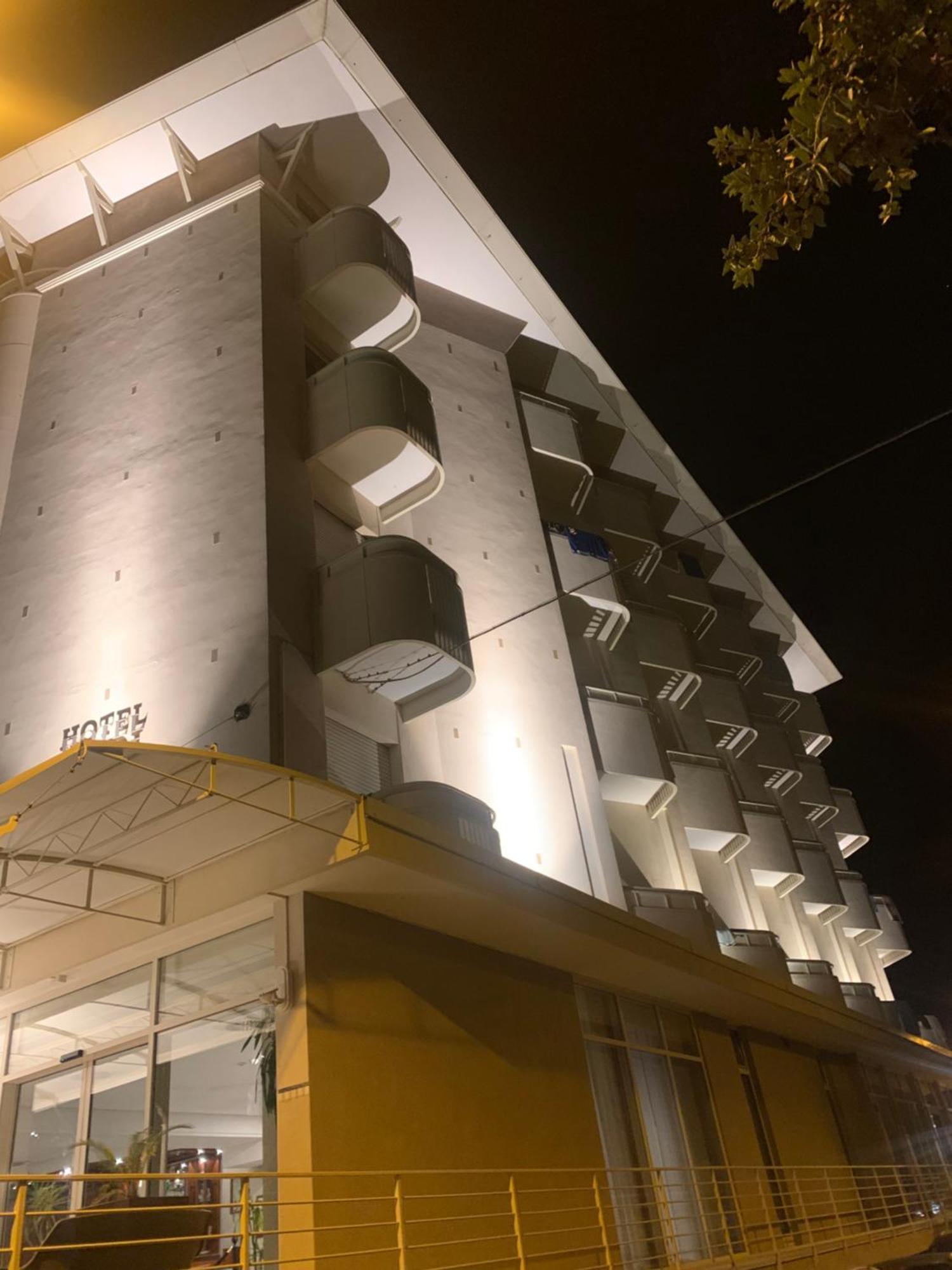 Hotel Audi Frontemare Rimini Ngoại thất bức ảnh